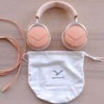 Beyerdynamic Aventho Y headphone on a beige table